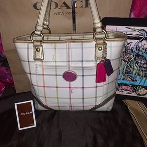 🌺COACH HERITAGE TATTERSALL PLAID TOTE 🌺